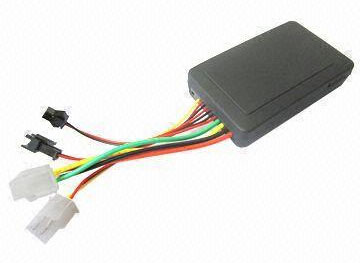 Автомобильный GPS трекер CRT810 Автомобильный GPS трекер CRT810